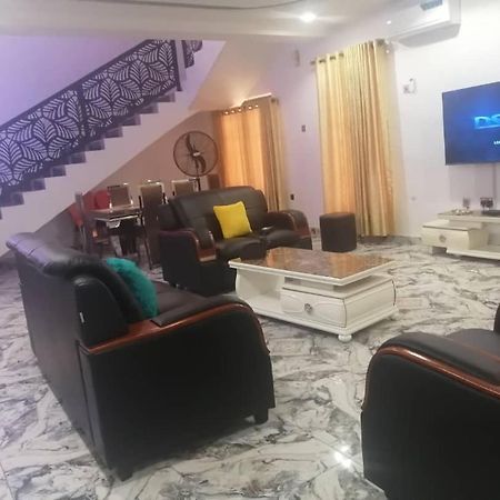 Appartamento Saint Kingsley Ibadan Esterno foto