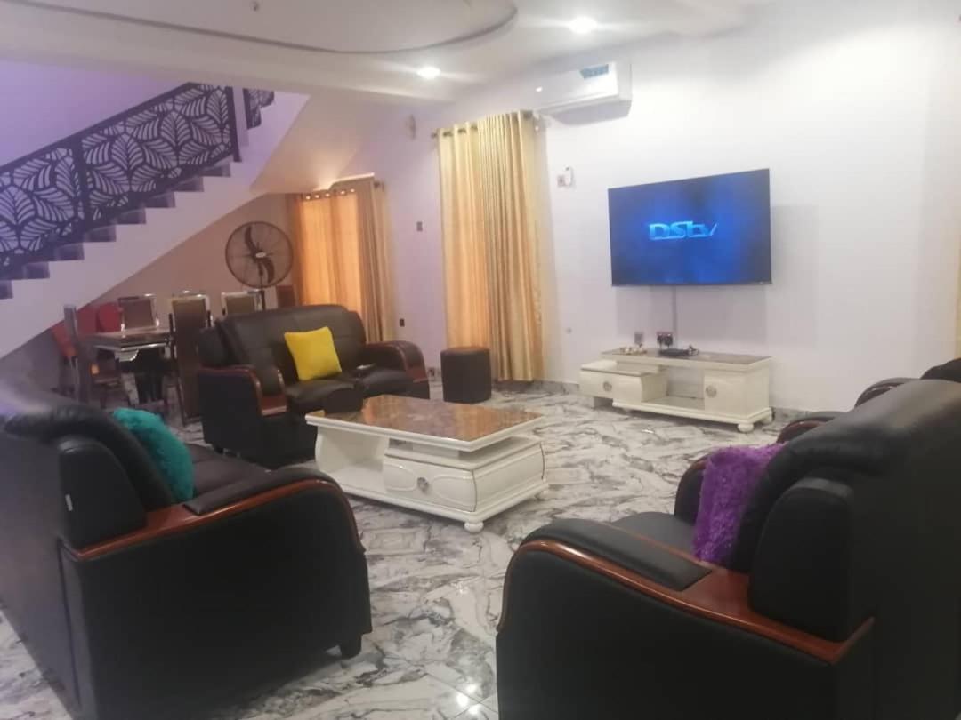 Appartamento Saint Kingsley Ibadan Esterno foto
